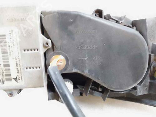 Faro izquierdo FORD MONDEO III (B5Y) 2.2 TDCi | BP17950603C28