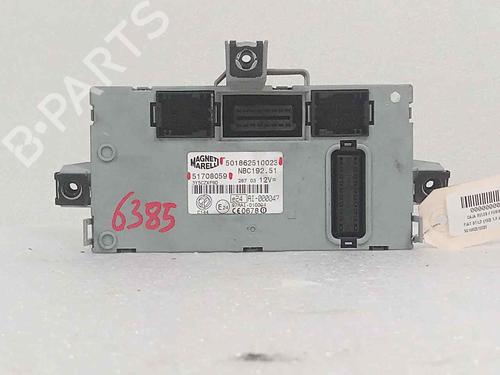 Used Fuse box FIAT STILO (192_) 1.9 JTD (192_XE1A) (115 hp) 13709722