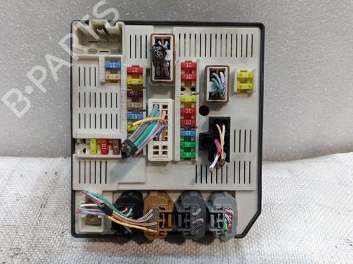 Used Fuse box Fuse box RENAULT MEGANE III Coupe (DZ0/1_) 1.6 16V (DZ0U, DZ1B, DZ1H) (110 hp) 33930634 33930634