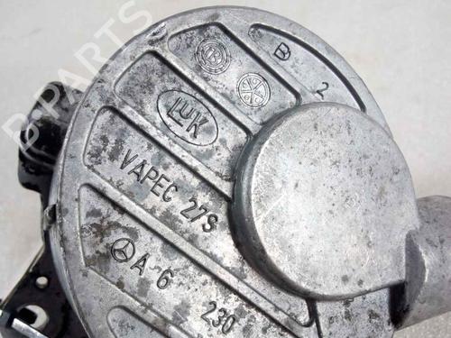 Vacuum pump JEEP GRAND CHEROKEE II (WJ, WG) 2.7 CRD 4x4 | BP10665561M80