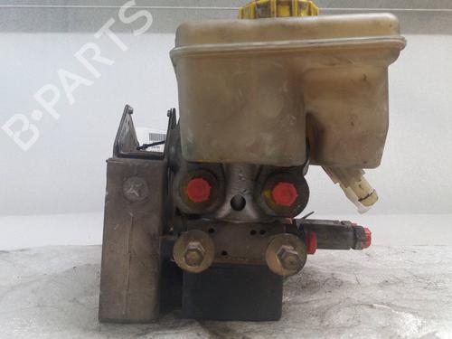 Brake master cylinder VOLVO C30 (533) 1.6 D | BP28196395M77 