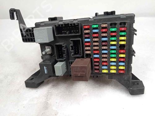 Fuse box JAGUAR X-TYPE I Estate (X400) 2.5 | BP16397706E1