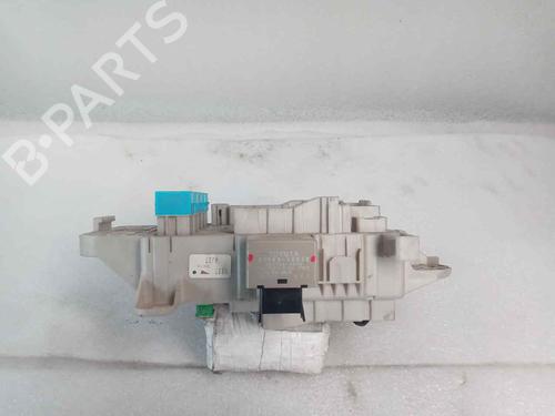 Fuse box TOYOTA RAV 4 II (_A2_) 1.8 (ZCA25_, ZCA26_, ZCA25W, ZCA26W) | BP20342751E1