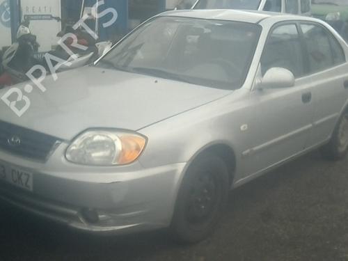 Left mirror HYUNDAI ACCENT II (LC) 1.5 CRDi | BP8256884C26
