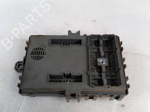 Fuse box PEUGEOT 308 I (4A_, 4C_) 1.6 16V | BP24124475E1 