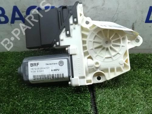 Rudehejsemotor bagstkærm højre VW TOURAN (1T1, 1T2)  | BP8792955E22 