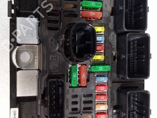 Used Fuse box CITROËN C4 Coupe (LA_) 1.6 HDi (109 hp) 23272272