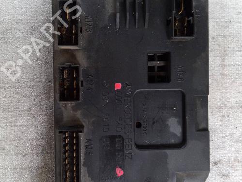 Used Fuse box Fuse box MERCEDES-BENZ VITO Van (W638) 112 CDI 2.2 (638.094) (122 hp) 33927226 33927226