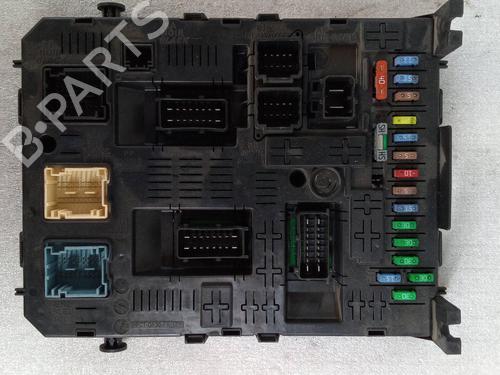Used Fuse box PEUGEOT 5008 (0U_, 0E_) 1.6 HDi (110 hp) 27199146