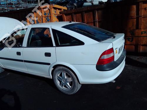 Used Parts OPEL VECTRA B Estate (J96)    891036
