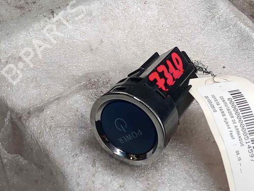 Used Ignition barrel TOYOTA YARIS (_P13_) 1.5 Hybrid (NHP130_) (101 hp) 17951129