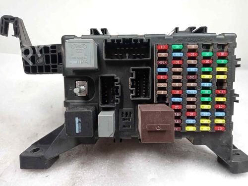Fuse box JAGUAR X-TYPE I Estate (X400) 2.5 | BP16397706E1