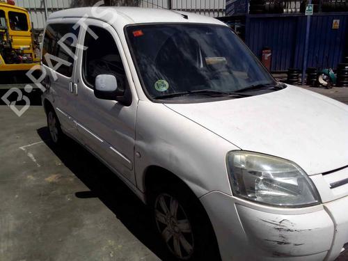 Front right lock CITROËN BERLINGO / BERLINGO FIRST Box Body/MPV (M_) 2.0 HDI 90 4WD (MBRHY, MCRHY) | BP15193255C97 