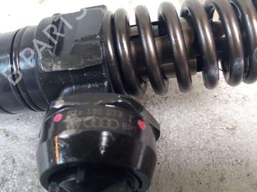 Injector VW TOUAREG (7LA, 7L6, 7L7) 5.0 V10 TDI | BP24147648M100