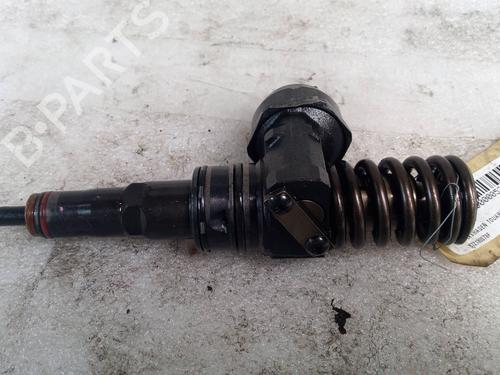 Injector VW TOUAREG (7LA, 7L6, 7L7) 5.0 V10 TDI | BP24147648M100