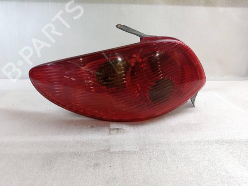 Used Left taillight PEUGEOT 206 Hatchback (2A/C) 1.4 HDi eco 70 (68 hp) 31612374
