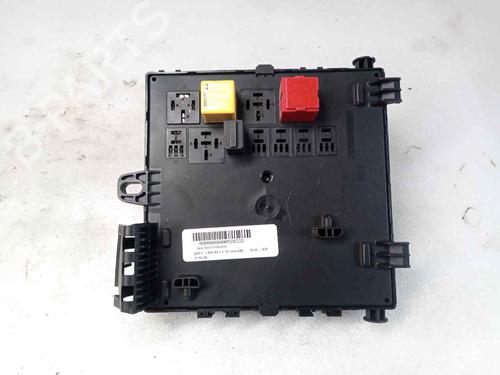 Sikringsdose SAAB 9-3 (YS3F, E79, D79, D75) 1.9 TiD (120 hp) 18784731