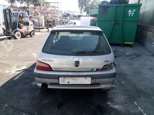 Fuse box PEUGEOT 106 II (1A_, 1C_) 1.4 i | BP24337604E1 