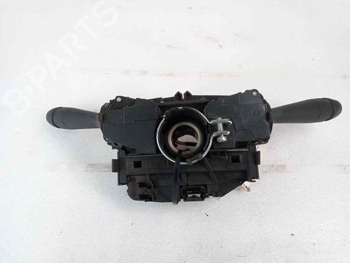 Switch CITROËN C4 CACTUS 1.6 BlueHDi 100 | BP20489524I30