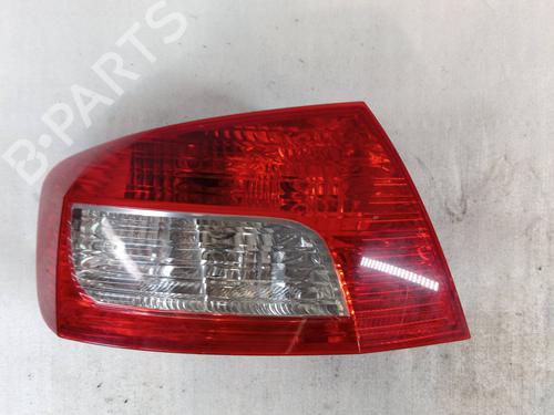 Venstre Baklys Venstre Baklys PEUGEOT 407 (6D_) 1.6 HDi 110 (6D9HZC, 6D9HYC) (109 hp) 39243561 39243561