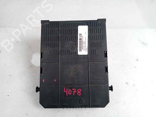Used Fuse box PEUGEOT PARTNER Box Body/MPV 1.6 HDi / BlueHDi 75 (75 hp) 18553243