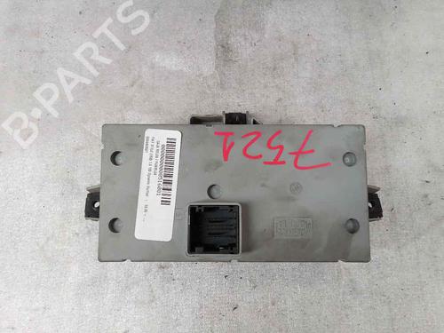 Caja reles / fusibles FIAT STILO (192_) 1.9 D Multijet (120 hp) 17951502