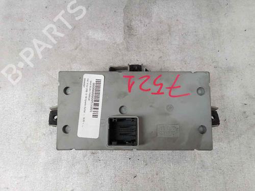 Fuse box FIAT STILO (192_) 1.9 D Multijet (120 hp) 17951502