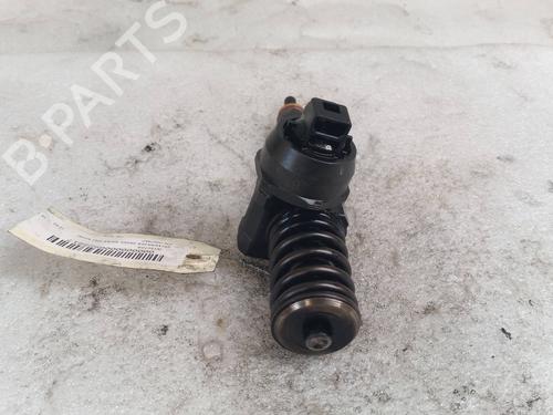 Injector VW CADDY III MPV (2KB, 2KJ, 2CB, 2CJ) 1.9 TDI | BP25760623M100 
