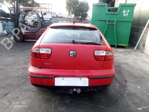 Fuse box SEAT LEON (1M1)  | BP27483415E1 