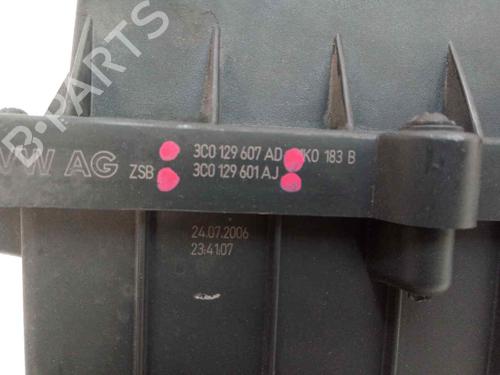 Air filter box SEAT LEON (1P1) | BP32439203M87