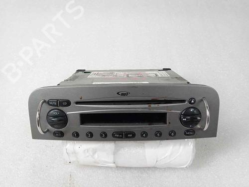 Bilradio ALFA ROMEO 147 (937_) 1.6 16V T.SPARK ECO (937.AXA1A, 937.BXA1A) (105 hp) 18135658