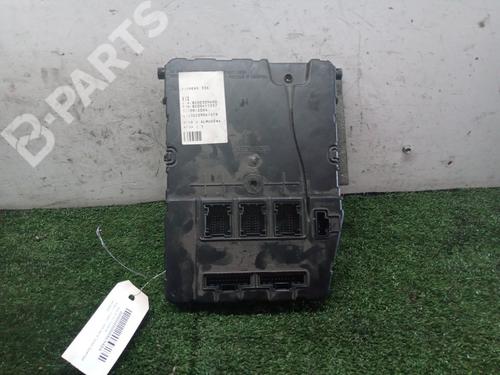 Used Fuse box Fuse box RENAULT MEGANE II Saloon (LM0/1_) 1.9 dCi (LM0G, LM1G, LM2C) (120 hp) 9758829 9758829