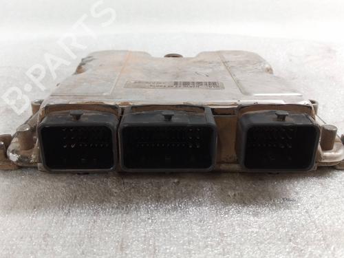Engine control unit (ECU) HYUNDAI ACCENT II (LC)  | BP27484475M57 