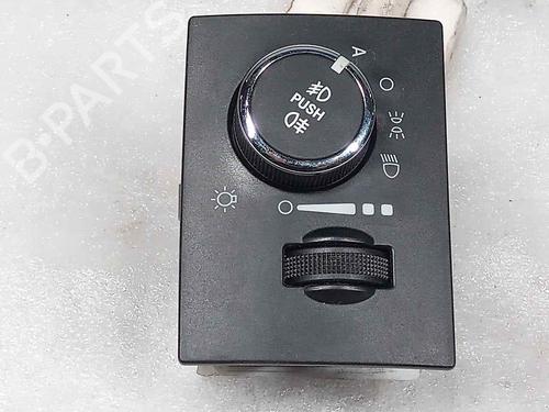 Used Headlight switch JEEP GRAND CHEROKEE IV (WK, WK2) 3.0 CRD (243 hp) 18064162