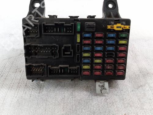 Zekeringkast HYUNDAI GETZ (TB) 1.6 (106 hp) 27224547