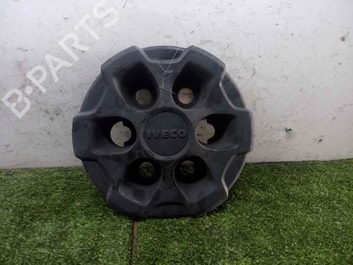 Hub cap IVECO DAILY VI Platform/Chassis 33S16, 35S16, 35C16, 40C16, 42S16, 50C16 5801804147 |