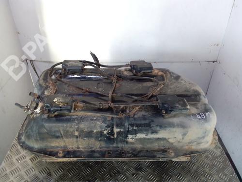 Used Fuel tank Fuel tank MITSUBISHI PAJERO I (L04_G, L14_G) 2.3 TD (L043G, L048G) (84 hp) 10646492 10646492