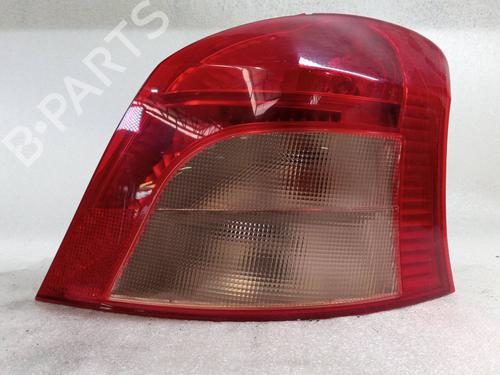 Used Right taillight Right taillight TOYOTA YARIS (_P9_) 1.4 D-4D (NLP90_, NLP90R) (90 hp) 33927216 33927216