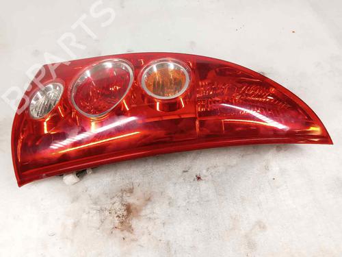 Right taillight MAZDA PREMACY (CP) 2.0 TD (101 hp) 16351546