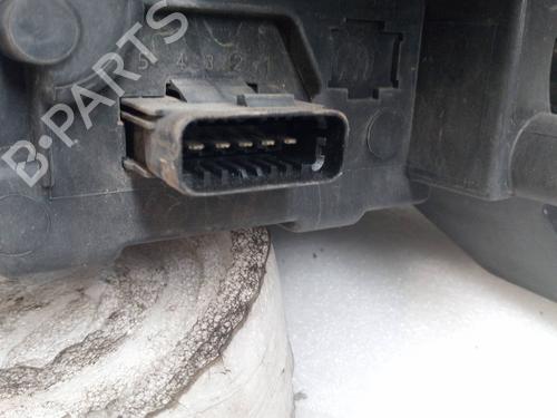 Right headlight RENAULT CLIO III (BR0/1, CR0/1)  | BP24593438C29 