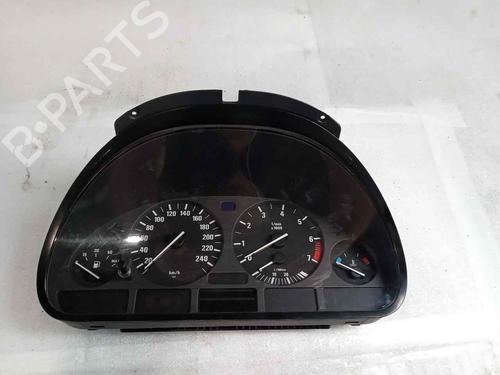 Used Instrument cluster Instrument cluster BMW 5 (E39) 520 i (150 hp) 32724870 32724870