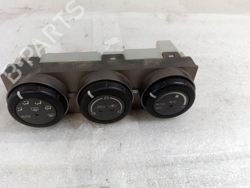 Used Climate control Climate control NISSAN X-TRAIL I (T30) 2.2 dCi (136 hp) 32439182 32439182