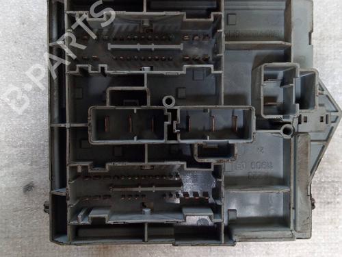Zekeringkast FIAT STILO (192_) 1.9 JTD (192_XE1A) | BP27236233E1 