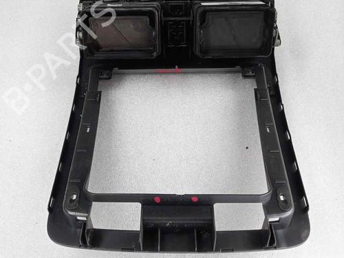Grille VW TOURAN (1T1, 1T2) 2.0 TDI 16V | BP18346632C40 