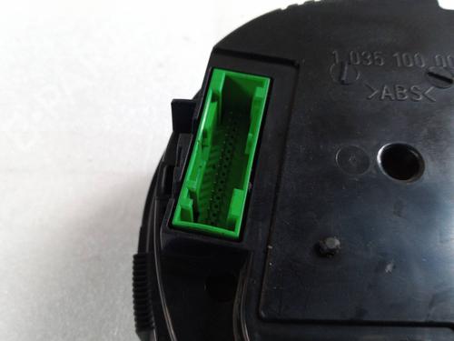 Instrument cluster VW GOLF IV (1J1)  | BP24452618C47 