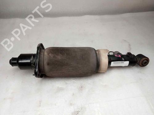 Used Right front shock absorber AUDI ALLROAD C5 (4BH) 2.5 TDI quattro (180 hp) 15560302