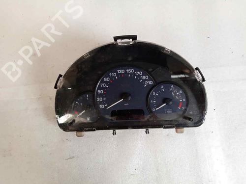 Used Instrument cluster PEUGEOT 1007 (KM_) 1.4 16V (88 hp) 21043846