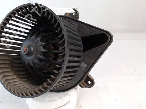 Used Heater blower motor OPEL VIVARO A Van (X83) [2001-2015]  22554790