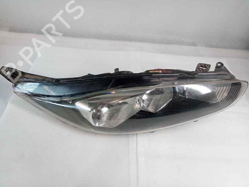 Right headlight FORD FIESTA VI Van 1.5 TDCi C1BB13W029 |