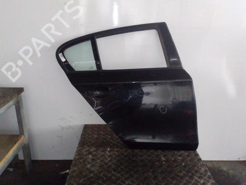 Used Right rear door BMW 1 (E87) 118 d (122 hp) 8416415